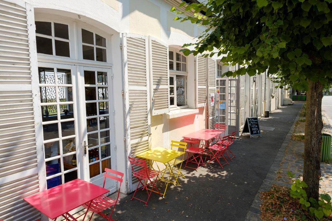 Auberge La Maison Montreau موراوْيْ المظهر الخارجي الصورة